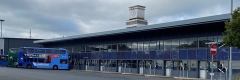 Image of the bus station in Stanley