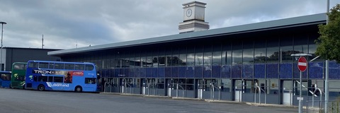 Image of the bus station in Stanley